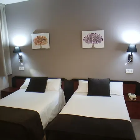 艾尔哈亚酒店 2* Onton